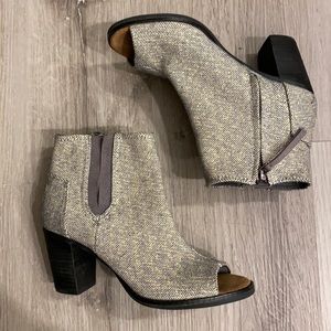 Toms majorca peep toe, size 6